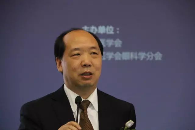 6686 - 看球聊球追世界杯就来6686体育有限公司官方网站集团业务副总院长郭海科教授介绍《中国白内障眼科医师明日之星计划》.jpg