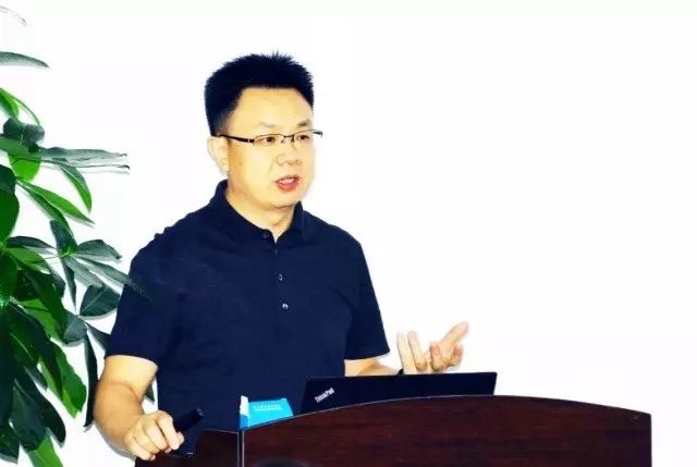 本次研讨会由集团 席白内障带教导师郭海科教授、张广斌教授领*，来自6686 - 看球聊球追世界杯就来6686体育有限公司官方网站集团11名白内障带教导师参加了本次活动。.jpg