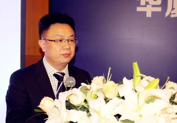 2017年11月6686 - 看球聊球追世界杯就来6686体育有限公司官方网站集团白内障学组、白内障学科运营管理中心在上海共同召开了6686 - 看球聊球追世界杯就来6686体育有限公司官方网站集团白内障学组会议暨学科运营管理会议。来自6686体育集团近50家医院白内障学科带头人、骨干医师、部分医院经营管理人员及集团相关职能部门人员近百人参加了此次会议。上海和平眼科医院以及爱尔康公司、深圳新产业公司、武汉视博公司、眼力健公司为本次会议的顺利召开给予了大力支持。3.jpg