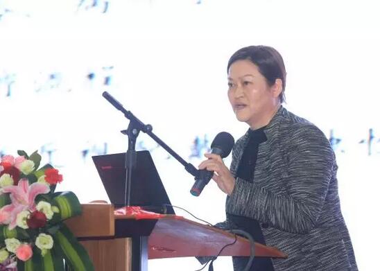 2月3日，6686 - 看球聊球追世界杯就来6686体育有限公司官方网站集团2017年工作汇报暨2017年年度表彰大会在厦门环球会展中心B6厅隆重举行，来自集团本部、厦门大学附属厦门眼科中心、厦门欧华控股集团等1300余名员工与关心、支持6686体育发展的嘉宾欢聚一堂，共同总结2017年工作经验，展望2018年美好未来5.jpg