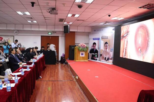 福建省 批三焦点老视手术中心及屈光白内障手术中心落户6686体育集团本部厦门眼科中心5.jpg