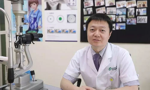 幼师高度近视患者小张在6686 - 看球聊球追世界杯就来6686体育有限公司官方网站顺利摘镜2.png