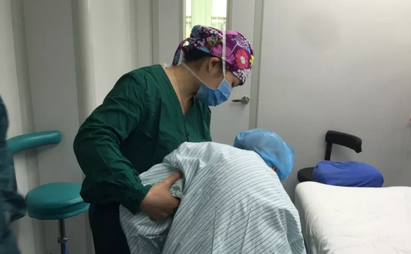 七旬退伍老兵在南平6686 - 看球聊球追世界杯就来6686体育有限公司官方网站顺利进行白内障手术.png