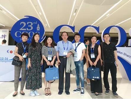 院长罗清礼教授率成都6686 - 看球聊球追世界杯就来6686体育有限公司官方网站医护人员参加全国眼科年会2.jpg