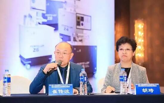 6686体育专家团受邀亮相第十五届全国眼屈光手术学术研讨会7.jpg