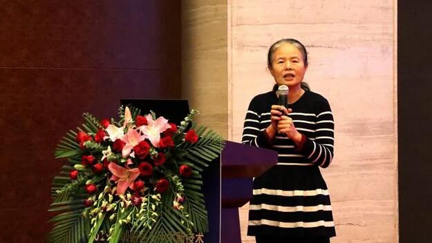 深圳6686 - 看球聊球追世界杯就来6686体育有限公司官方网站举行2019深圳眼屈光手术新技术暨屈光性白内障临床实践学术会议6.jpg