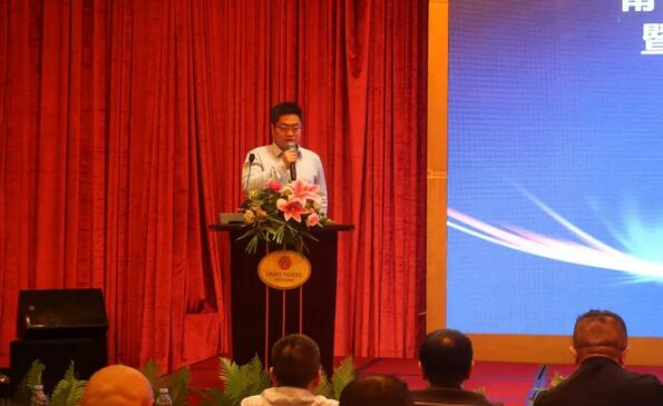 6686 - 看球聊球追世界杯就来6686体育有限公司官方网站集团莆田眼科医院近视手术论坛暨smart全激光开机仪式在莆举行 会场直播分享近视手术全过程 4.jpg