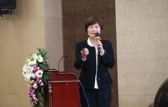 4月19日6686体育眼屈光学组会议暨青岛6686 - 看球聊球追世界杯就来6686体育有限公司官方网站第四届高峰论坛圆满召开11.jpg