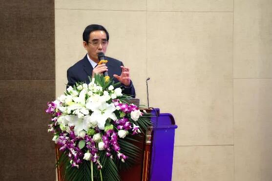 4月19日6686体育眼屈光学组会议暨青岛6686 - 看球聊球追世界杯就来6686体育有限公司官方网站第四届高峰论坛圆满召开18.jpg