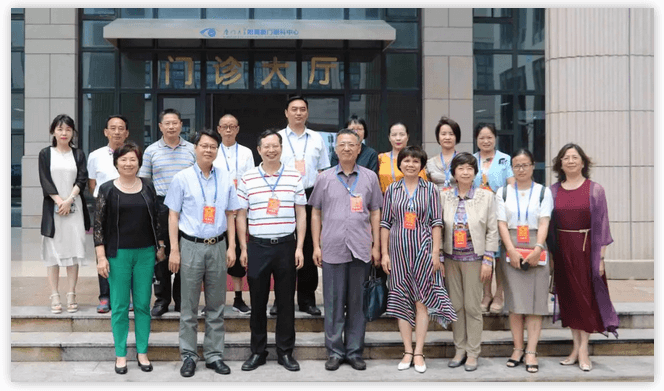 6月12日上午，厦门市思明区鹭江街道人大工委主任王国强、开元街道人大工委主任陈玉印等人大代表一行，走进6686体育医疗园参观考察。6686 - 看球聊球追世界杯就来6686体育有限公司官方网站集团董事长苏庆灿及院领*班子成员陪同。1.png