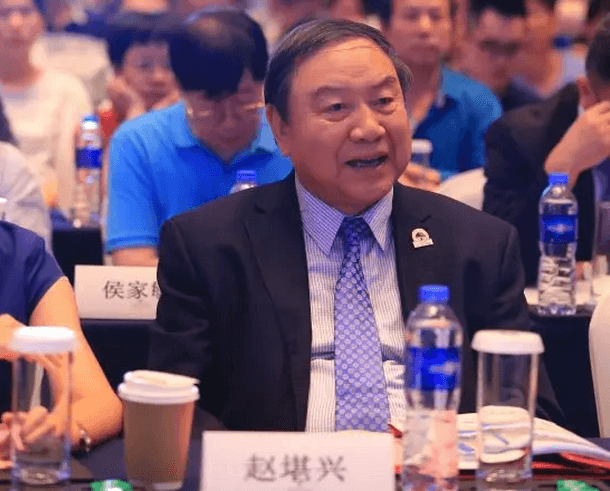 厦门眼科中心第七次举办海峡眼科论坛·2019白内障及角膜病高峰论坛 6686体育与海峡两岸眼科“大咖”厦门“论剑”10.png