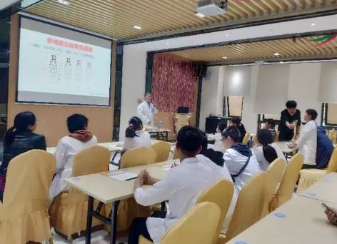 杭州6686 - 看球聊球追世界杯就来6686体育有限公司官方网站公益学校行