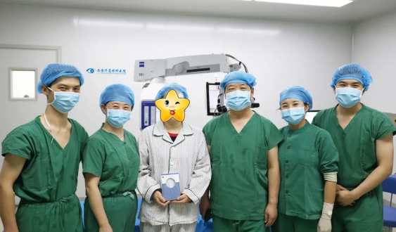 8月31日西安6686 - 看球聊球追世界杯就来6686体育有限公司官方网站为患者实施AcrySof IQ PanOptix人工晶状体植入术1.png