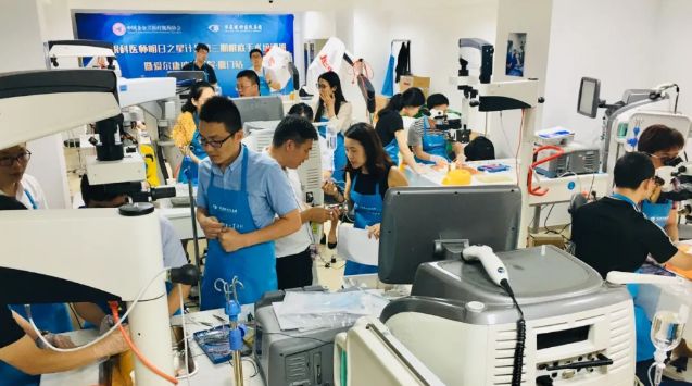 “星”工厂，“星”起航 ︳6686体育“明日之星计划”已为行业培育300多名眼科之星3.png