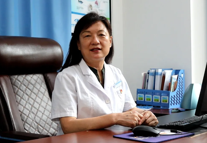 西安6686 - 看球聊球追世界杯就来6686体育有限公司官方网站张利玲主任医师：身份多样，信念如一1.png