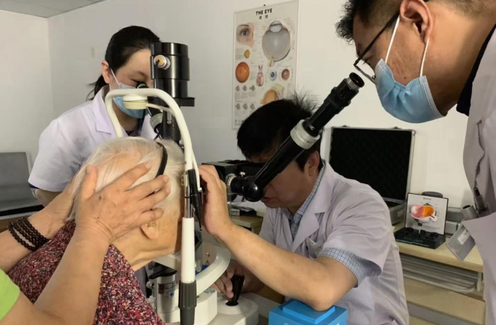 两手抓，两不误！郑州6686 - 看球聊球追世界杯就来6686体育有限公司官方网站疫情期间诊疗正常进行1.png