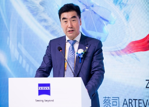 深化创新合作，助推行业升级! 6686体育牵手蔡司落地中国首台ARTEVO OCT3.png